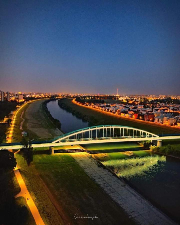 Kap * Zagreb